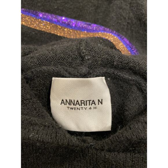 AnnaRita N Knit Couture Black Sweater with Sequin And Metallic On Sleeves Small - Picture 7 of 9